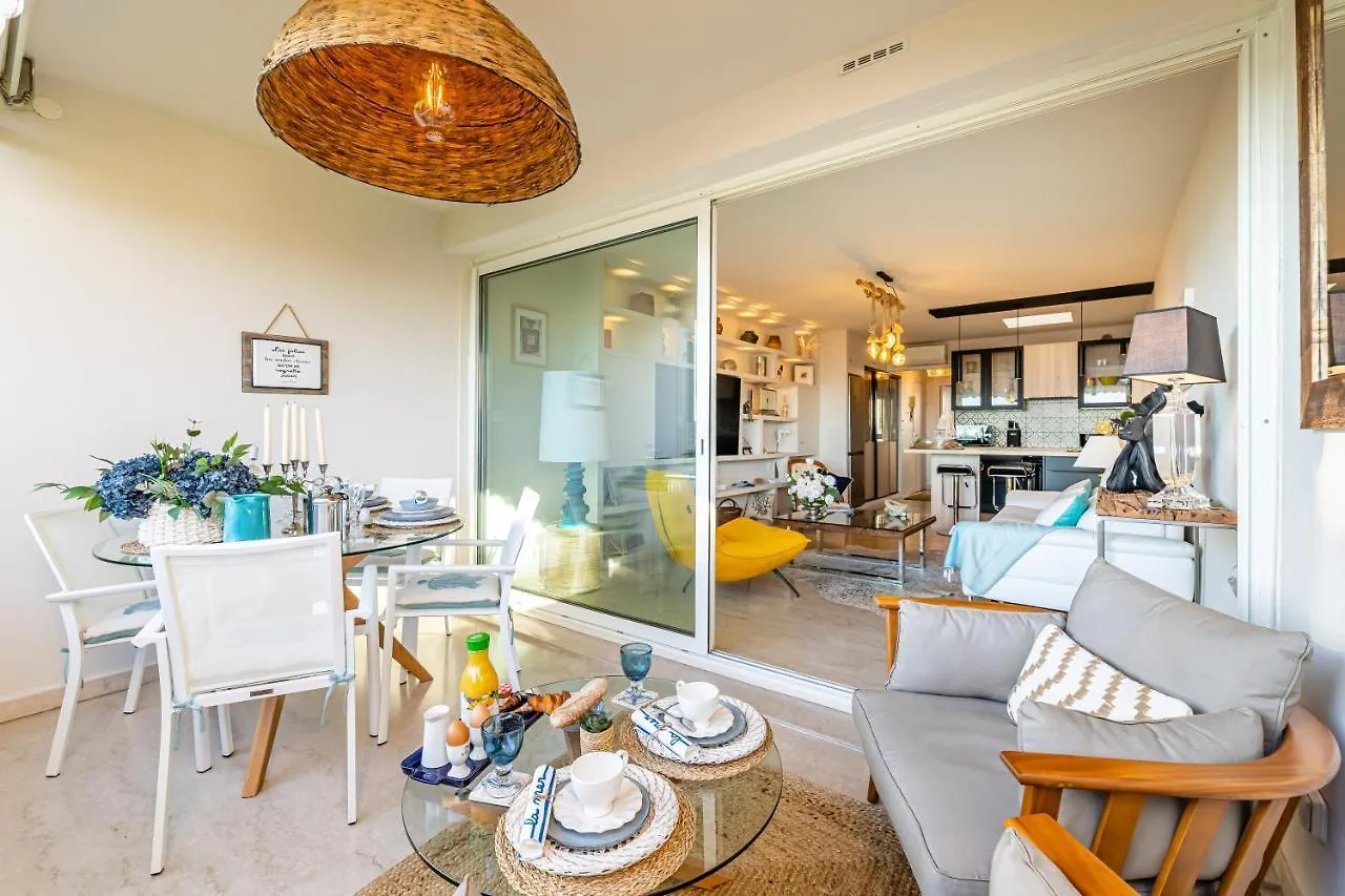 Les Voiles Blanches Par Dodo-A-Cassis Apartment  Cassis